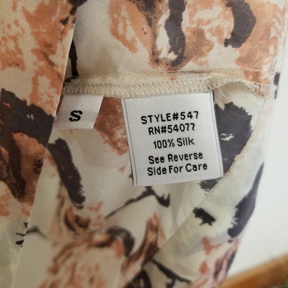 CAbi| Silk Rosa Floral Blouse Style #547 - Picture 5 of 7